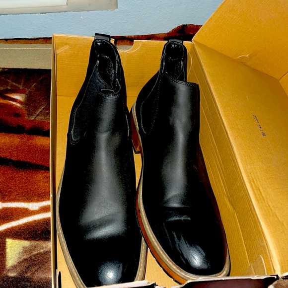Like New PreOwned Perry Ellis PortFolio Charles Boots Mens Size 11 Sold Out !!! - Picture 9 of 11